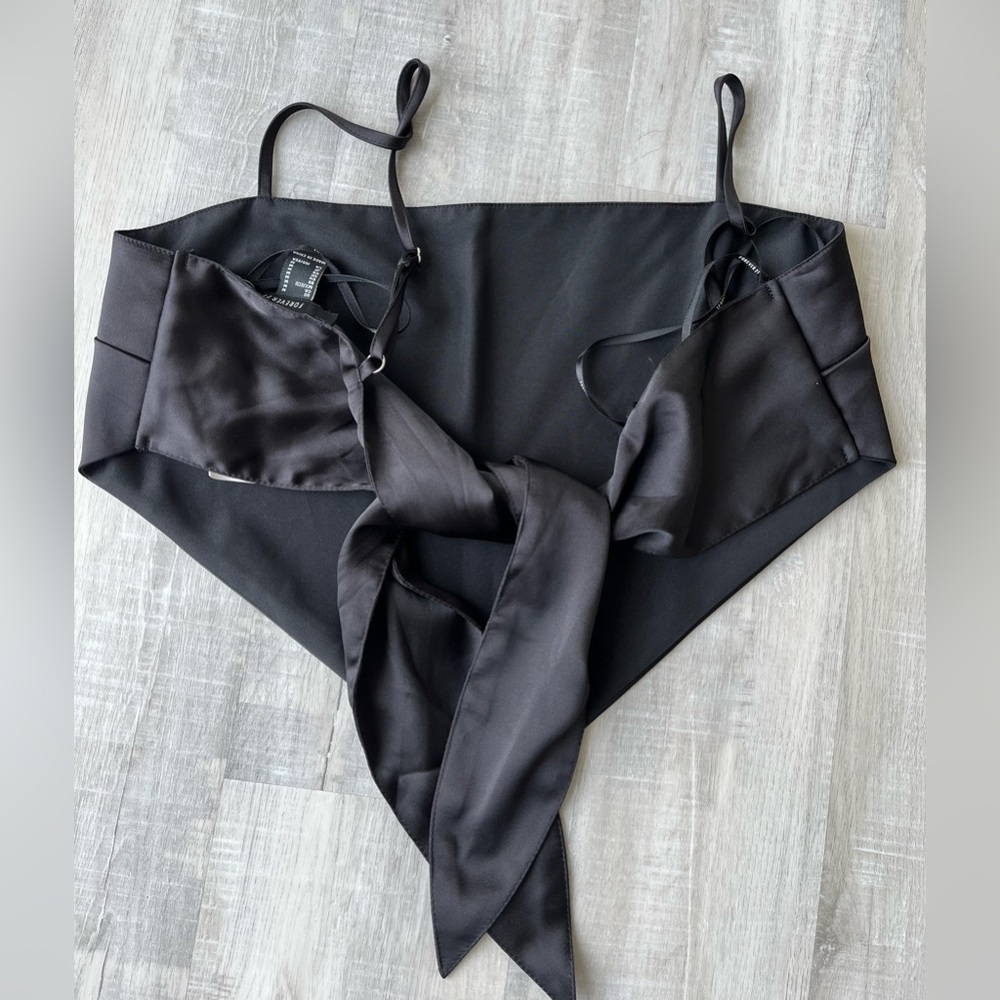 FOREVER 21 Black Spaghetti Strap/Back Tie Angled Front Silky Top Size Medium - Picture 4 of 5